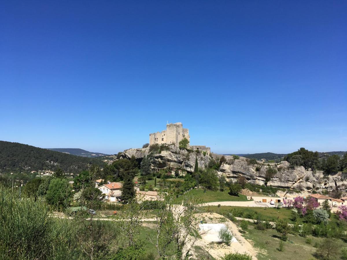 Au Coeur De La Cite Medievale Bed and Breakfast Vaison-la-Romaine Exteriör bild
